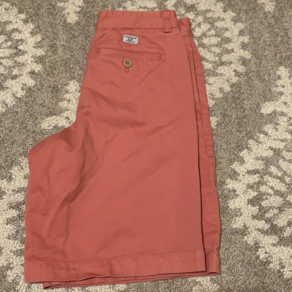 Boys Vinyard Vines shorts